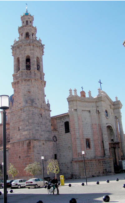Iglesia Parroquial de Nrta. Sra. De la Asuncion (Vall d`Uixó), un viaje  cultural